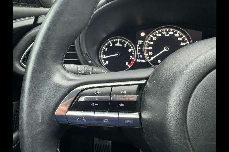 Mazda CX-30 2.0 e-SkyActiv-X Hybrid Luxury 360 CAMERA | ADAP. CRUISE | STOEL + STUURVERWARMING