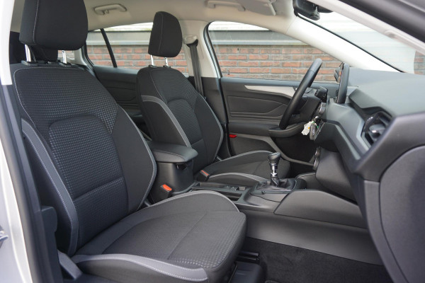 Ford FOCUS Wagon 1.0 EcoBoost 125pk Hybrid Connected/NIEUW MODEL