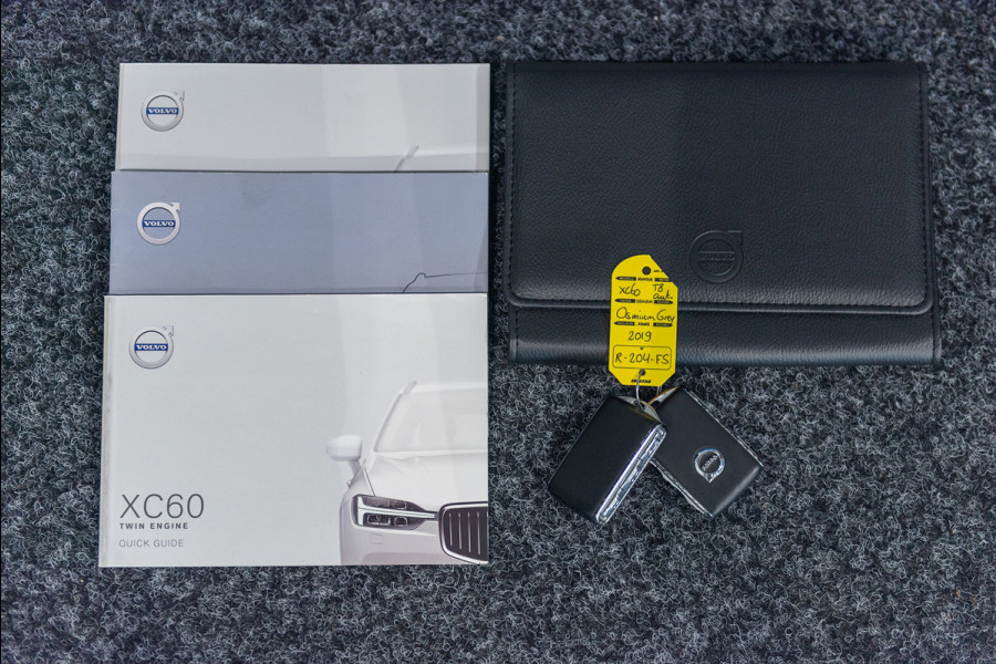 Volvo XC60 T8 Aut. Inscription ACC Stoelverwarming Leder 390pk