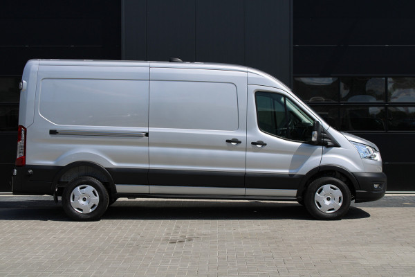 Ford Transit 350 2.0 TDCI L3H2 Trend 130pk - Facelift - 2x Schuifdeur - Adaptive Cruise - Navigatie - Blind Spot - 360 Camera - Stoel - Stuur