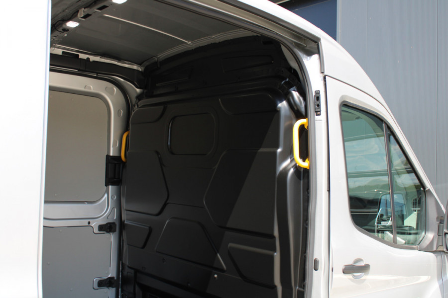 Ford Transit 350 2.0 TDCI L3H2 Trend 130pk - Facelift - 2x Schuifdeur - Adaptive Cruise - Navigatie - Blind Spot - 360 Camera - Stoel - Stuur