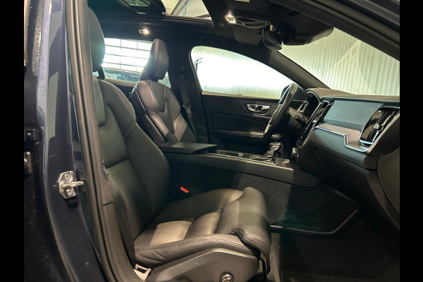 Volvo V60 T4 Aut. Momentum Pro Leder Parkeercamera Stoelverwarming 190pk