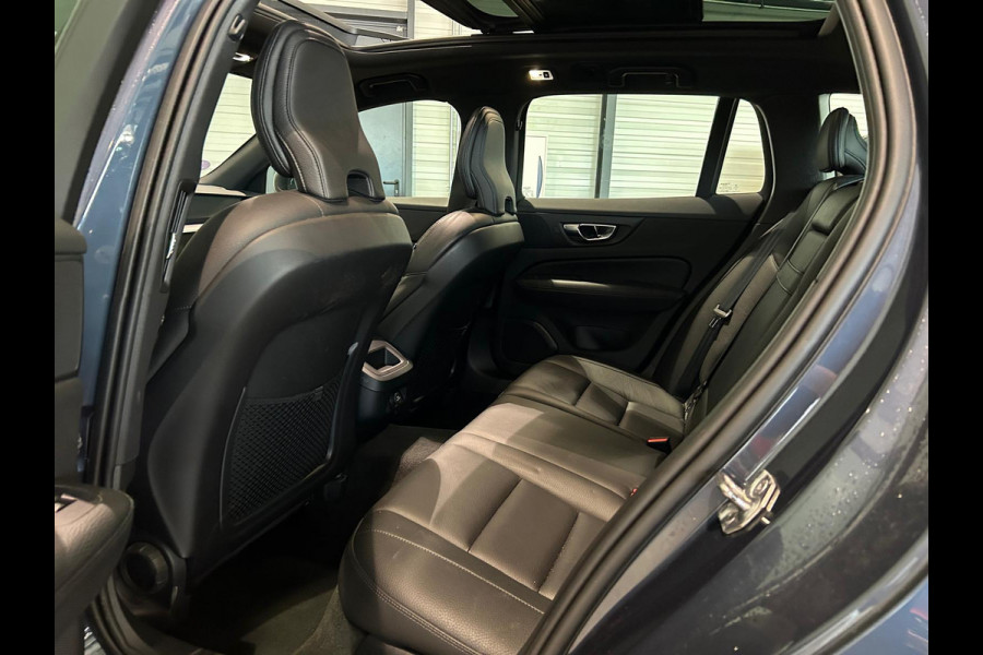 Volvo V60 T4 Aut. Momentum Pro Leder Parkeercamera Stoelverwarming 190pk