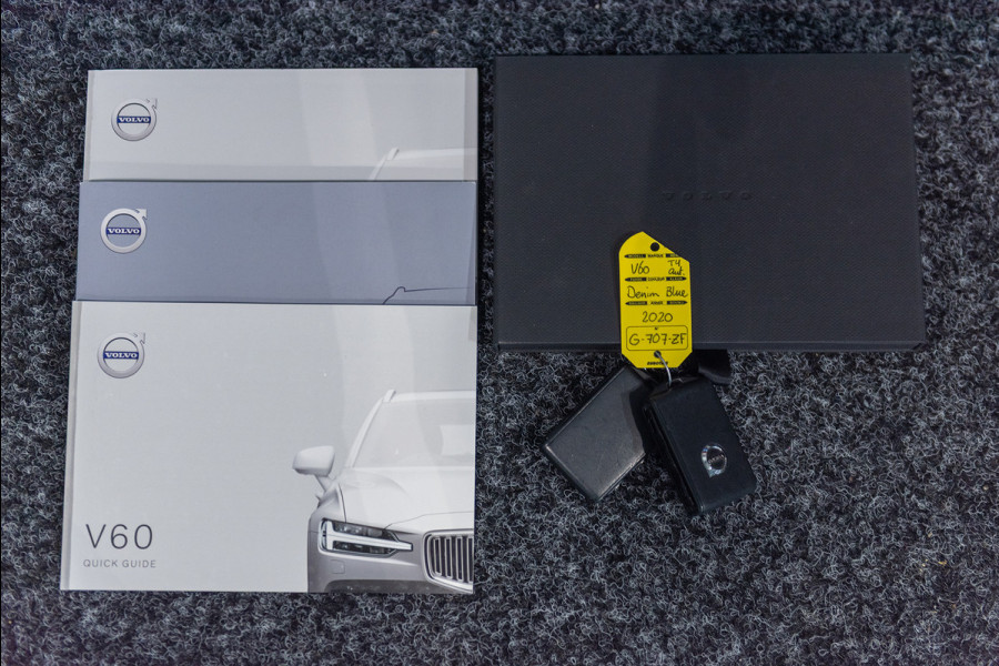 Volvo V60 T4 Aut. Momentum Pro Leder Parkeercamera Stoelverwarming 190pk