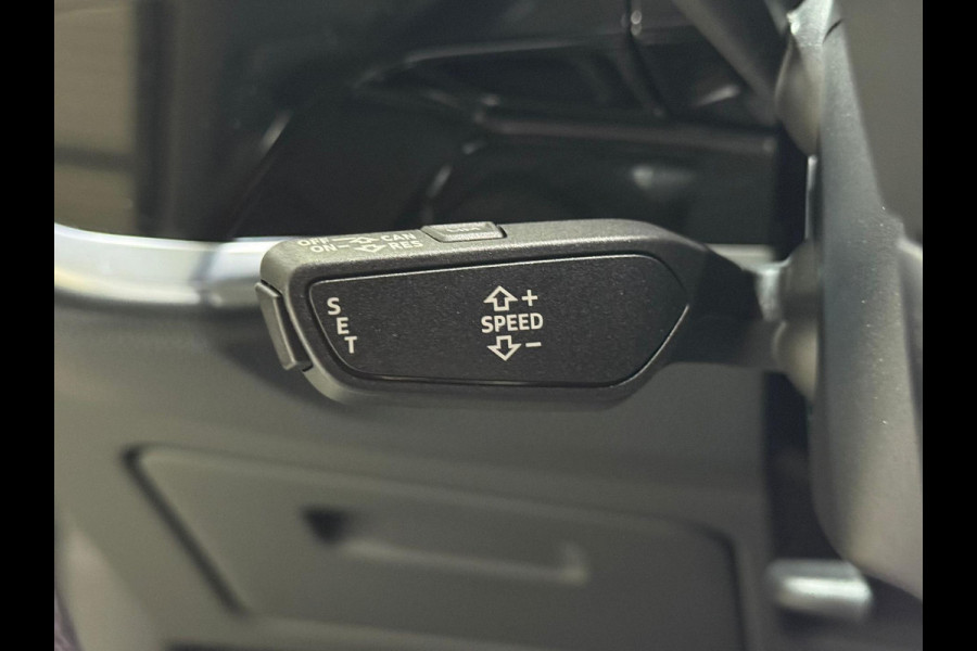 Audi Q3 Sportback 35 TFSI S Edition | Chrome delete | Apple carplay | Standkachel