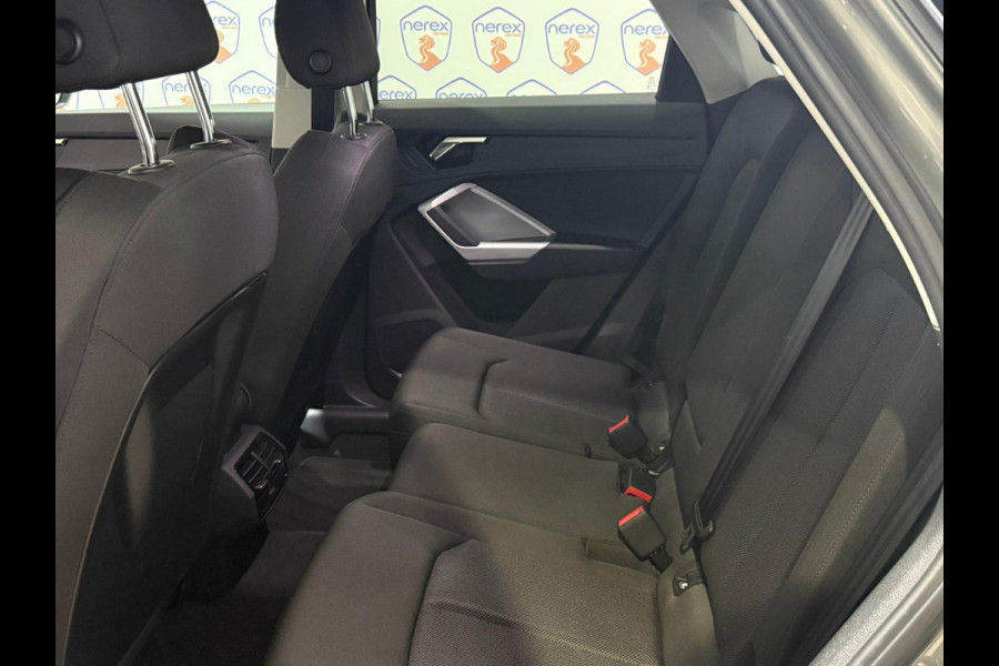Audi Q3 Sportback 35 TFSI S Edition | Chrome delete | Apple carplay | Standkachel