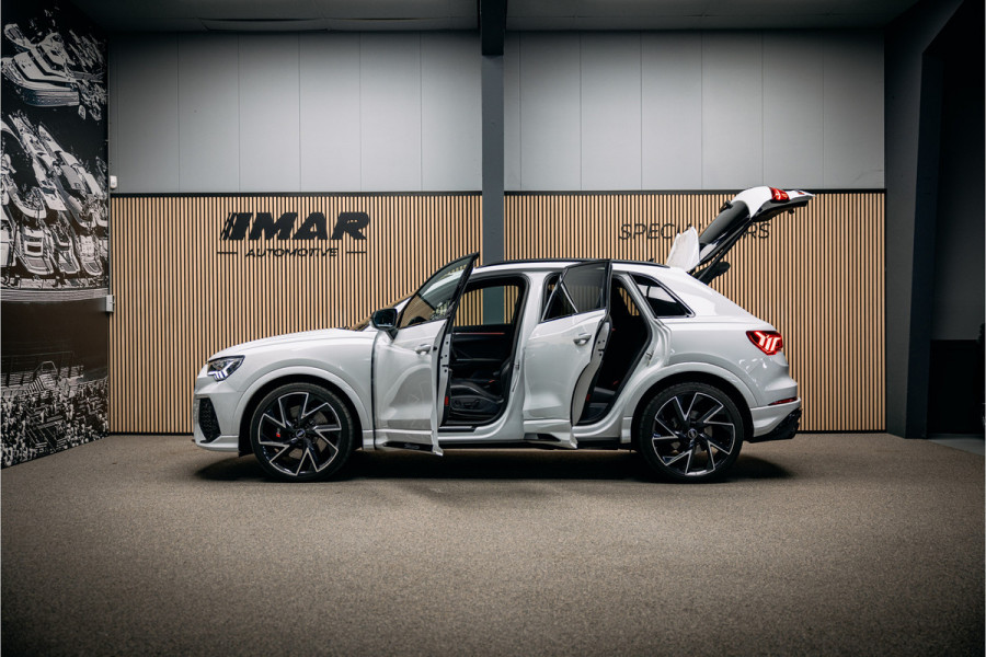 Audi RSQ3 TFSI RS RSQ3 | Carbon | Elek. stoelen | Camera | stoel verwarming.