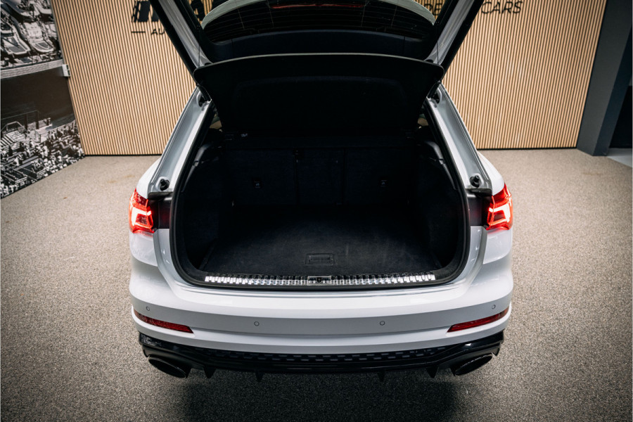 Audi RSQ3 TFSI RS RSQ3 | Carbon | Elek. stoelen | Camera | stoel verwarming.