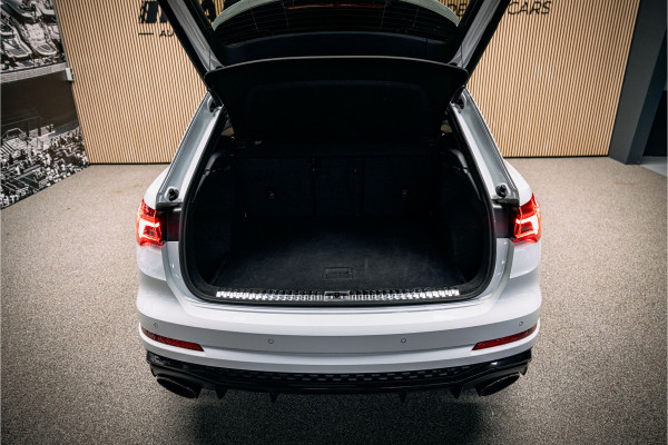 Audi RSQ3 TFSI RS RSQ3 | Carbon | Elek. stoelen | Camera | stoel verwarming.
