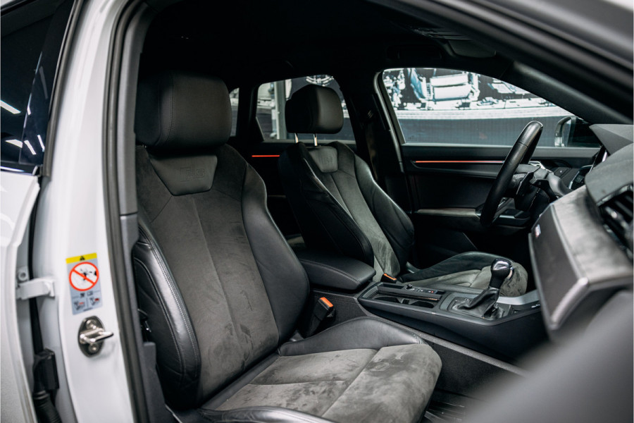 Audi RSQ3 TFSI RS RSQ3 | Carbon | Elek. stoelen | Camera | stoel verwarming.