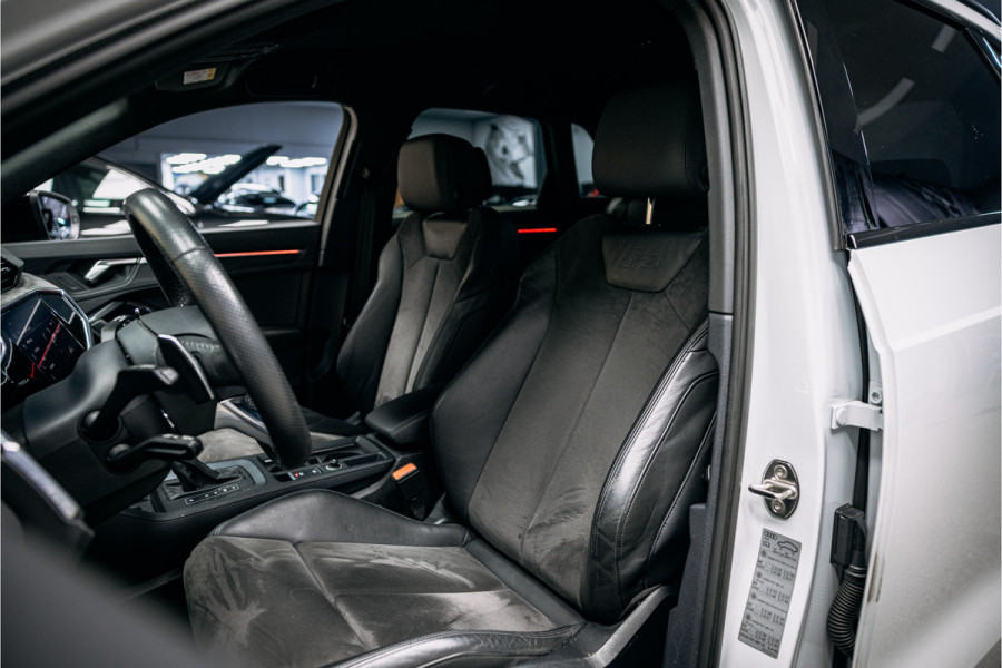 Audi RSQ3 TFSI RS RSQ3 | Carbon | Elek. stoelen | Camera | stoel verwarming.