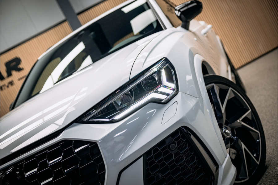 Audi RSQ3 TFSI RS RSQ3 | Carbon | Elek. stoelen | Camera | stoel verwarming.