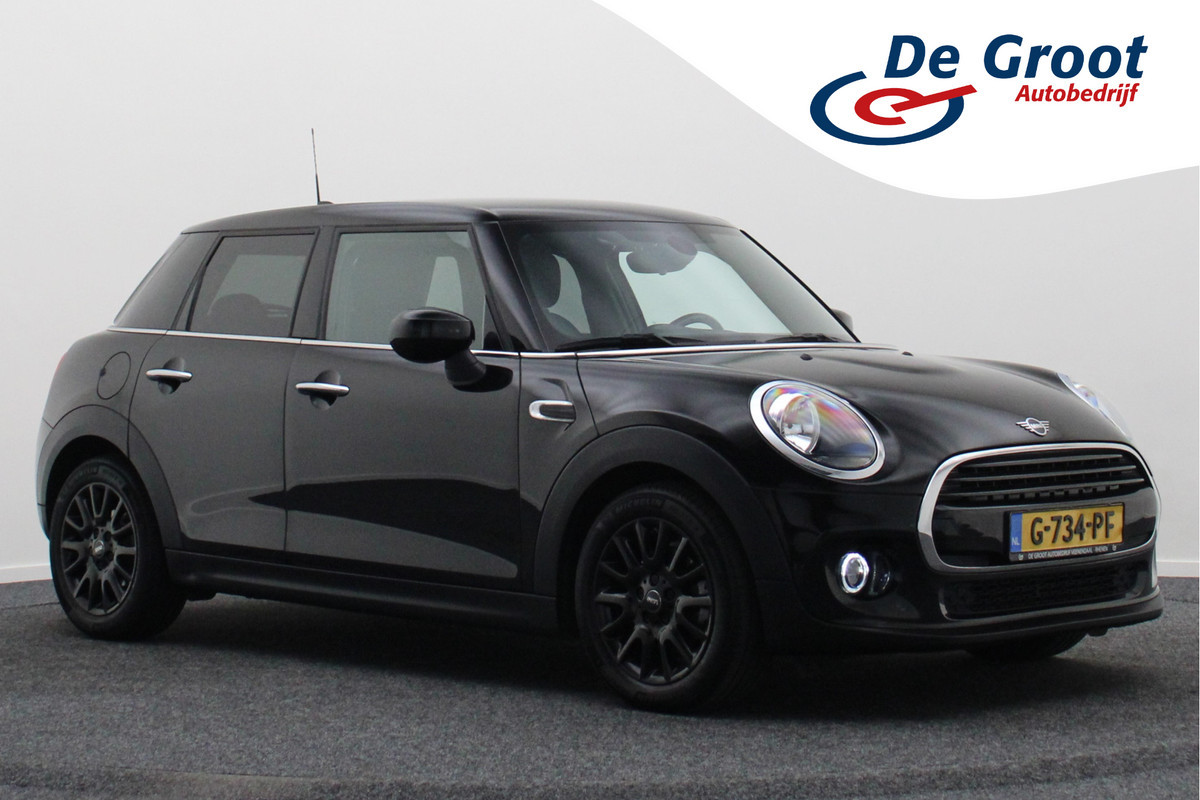 MINI Mini 1.5 Cooper Business Edition 5- Deurs, Apple Carplay, LED, Climate, Cruise, Navigatie, PDC MINI Mini 1.5 Cooper Business Edition 5- Deurs, Apple Carplay, LED, Climate, Cruise, Navigatie, PDC