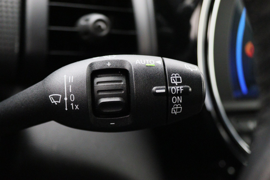 MINI Mini 1.5 Cooper Business Edition 5- Deurs, Apple Carplay, LED, Climate, Cruise, Navigatie, PDC