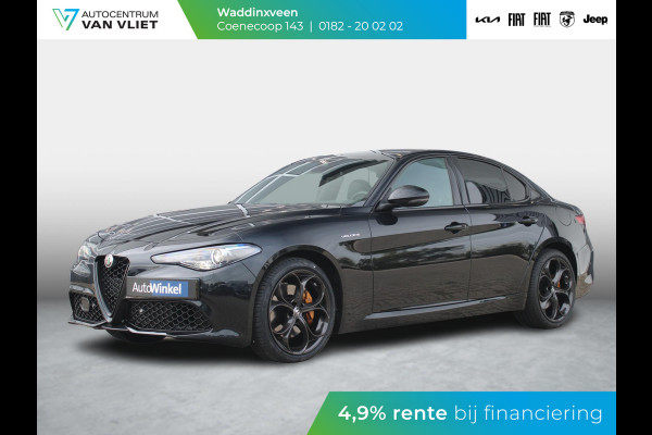 Alfa Romeo Giulia 2.0 Turbo Aut. 320pk AWD Veloce | Schuif-/Kanteldak | Xenon | Navi | Leder | Apple Carplay | 19" | Adas 2 | Stoel-/stuurverwarming | Camera | Harman Kardon