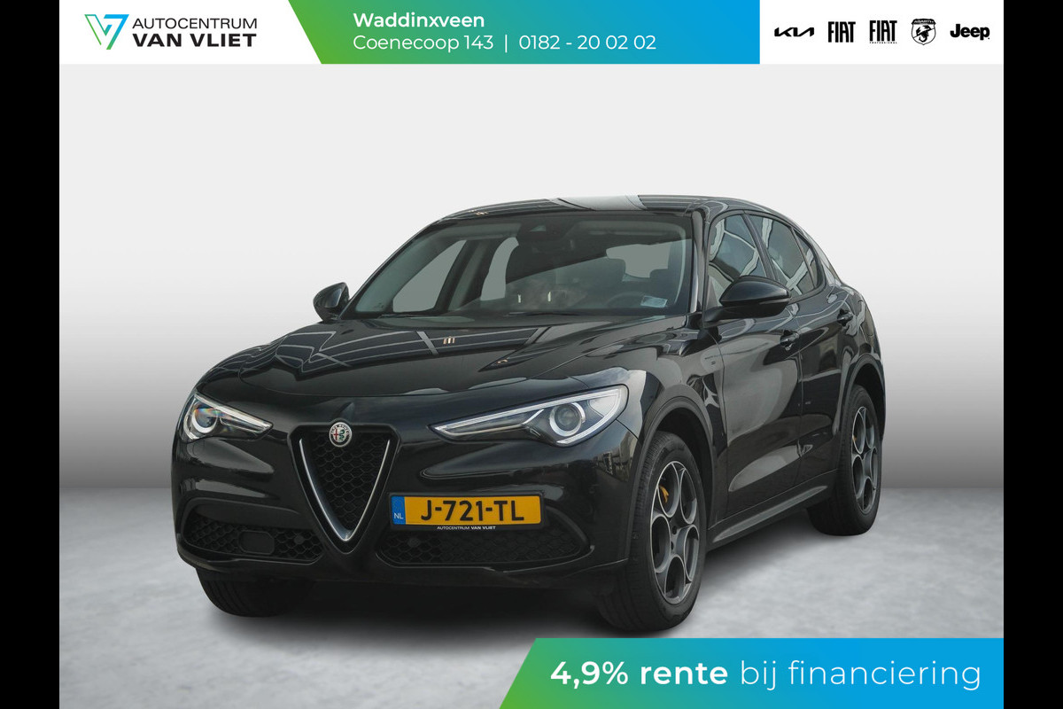 Alfa Romeo Stelvio 2.0 Turbo Aut. AWD 200pk Super | Navi | Apple Carplay | 19" | Winter Pack | Camera | Xenon | Elektr. A-Klep Alfa Romeo Stelvio 2.0 Turbo Aut. AWD 200pk Super | Navi | Apple Carplay | 19" | Winter Pack | Camera | Xenon | Elektr. A-Klep