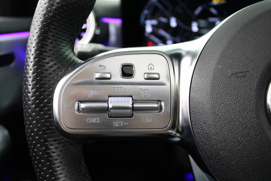 Mercedes-Benz CLA-Klasse 250 e AMG Premium Plus Pano|Sfeer|Augmented|Dodehoek|Night.