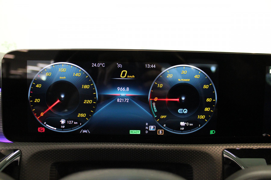 Mercedes-Benz CLA-Klasse 250 e AMG Premium Plus Pano|Sfeer|Augmented|Dodehoek|Night.