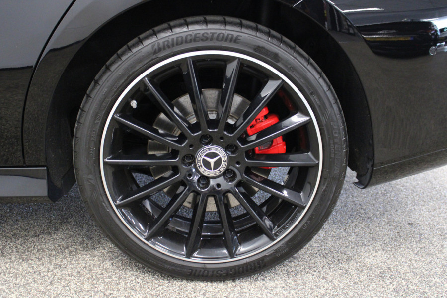 Mercedes-Benz CLA-Klasse 250 e AMG Premium Plus Pano|Sfeer|Augmented|Dodehoek|Night.