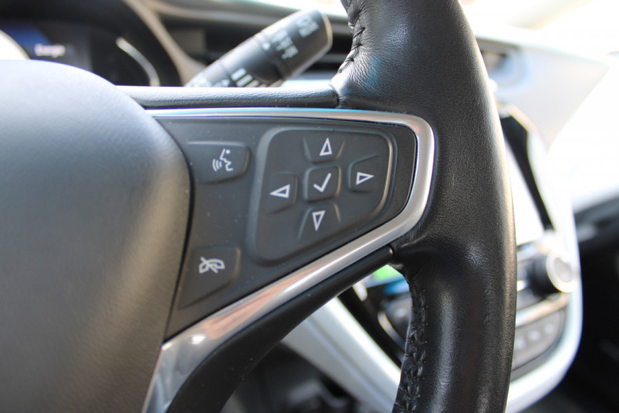 Opel Ampera-E Business executive 60 kWh | Trekhaak | Camera | Cruise control | BLIS