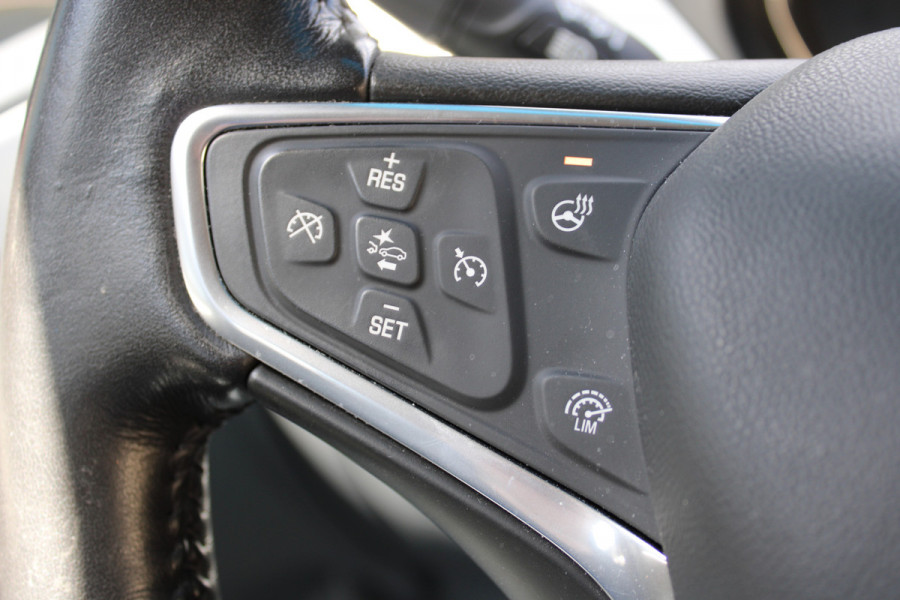 Opel Ampera-E Business executive 60 kWh | Trekhaak | Camera | Cruise control | BLIS