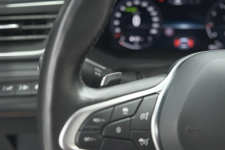 Renault Captur TCe 130 EDC Initiale Paris | 360 Camera | Adaptieve Cruise Control | BOSE Audio | Pack Winter