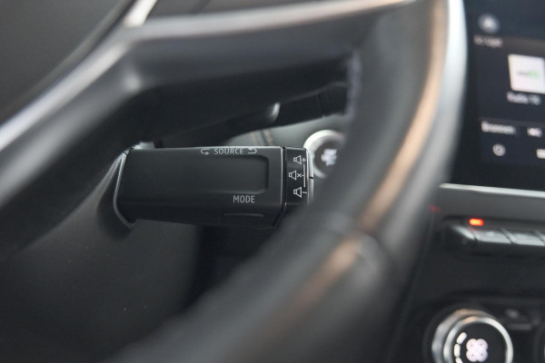 Renault Captur TCe 130 EDC Initiale Paris | 360 Camera | Adaptieve Cruise Control | BOSE Audio | Pack Winter