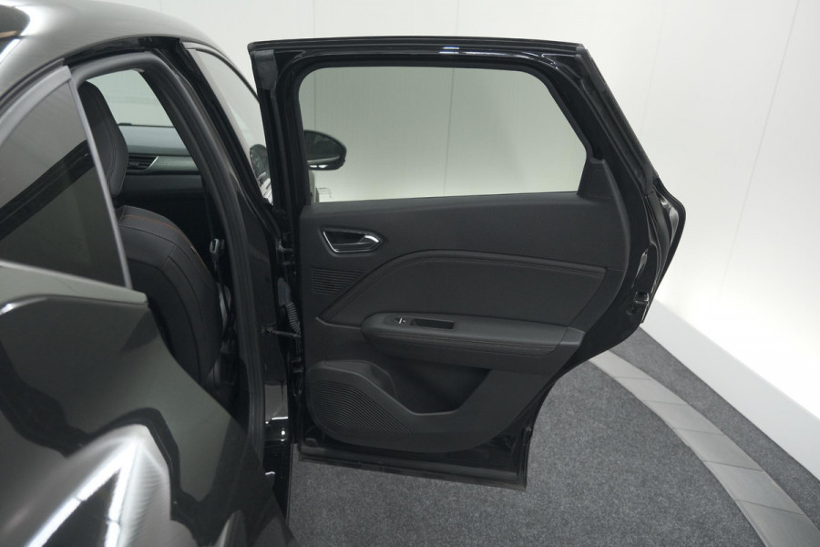 Renault Captur TCe 130 EDC Initiale Paris | 360 Camera | Adaptieve Cruise Control | BOSE Audio | Pack Winter