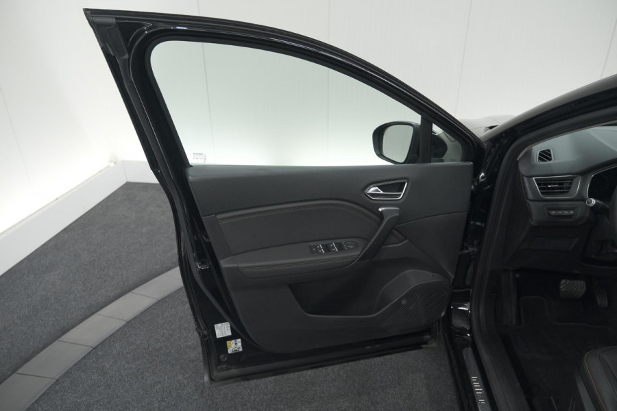 Renault Captur TCe 130 EDC Initiale Paris | 360 Camera | Adaptieve Cruise Control | BOSE Audio | Pack Winter