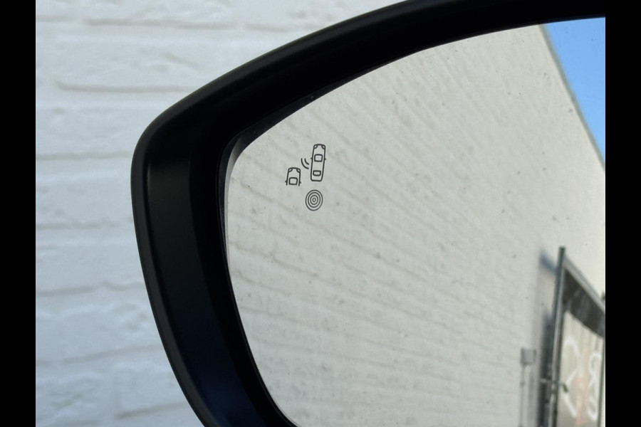 Citroën C3 1.2 PureTech S&S Business Cruise control Climate control Dodehoekdetectie Apple / Android Carplay