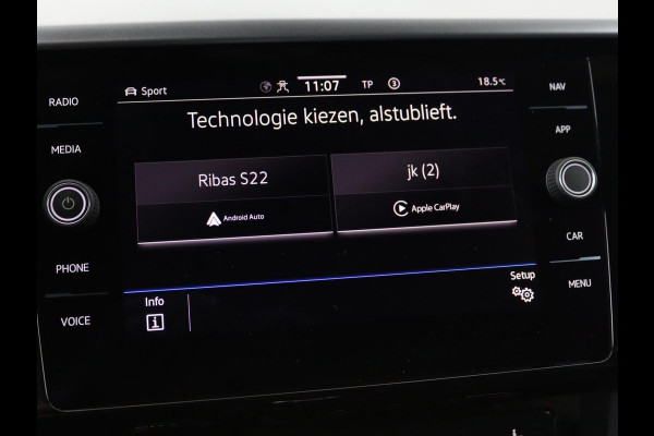 Volkswagen Arteon Shooting Brake 1.4 TSI eHybrid R-Line | Trekhaak | Stoelverwarming | Carplay | Leder/Alcantara | Adaptive cruise | Achterbankverwarming | Camera | Navigatie | Half leder