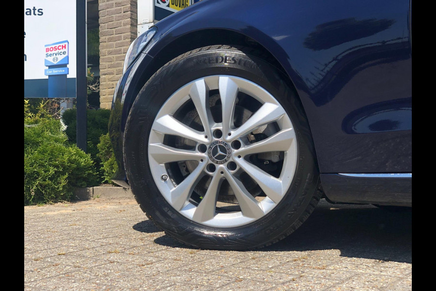 Mercedes-Benz C-Klasse 180 Business Solution Plus Upgr. Ed. | Panoramadak, Carplay/Android, Navi, Camera, Cruise, Climate |