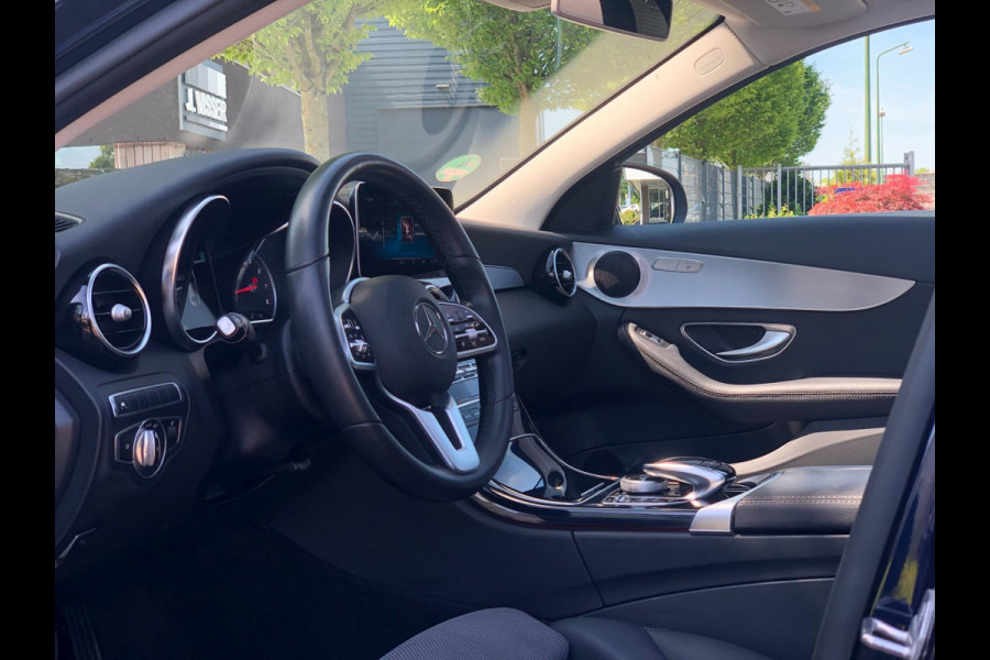 Mercedes-Benz C-Klasse 180 Business Solution Plus Upgr. Ed. | Panoramadak, Carplay/Android, Navi, Camera, Cruise, Climate |