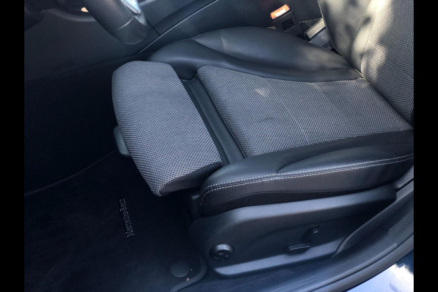Mercedes-Benz C-Klasse 180 Business Solution Plus Upgr. Ed. | Panoramadak, Carplay/Android, Navi, Camera, Cruise, Climate |