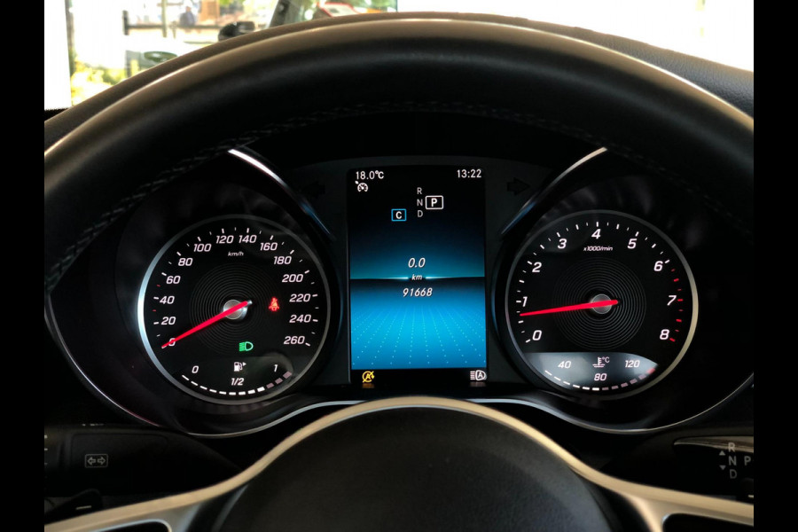 Mercedes-Benz C-Klasse 180 Business Solution Plus Upgr. Ed. | Panoramadak, Carplay/Android, Navi, Camera, Cruise, Climate |
