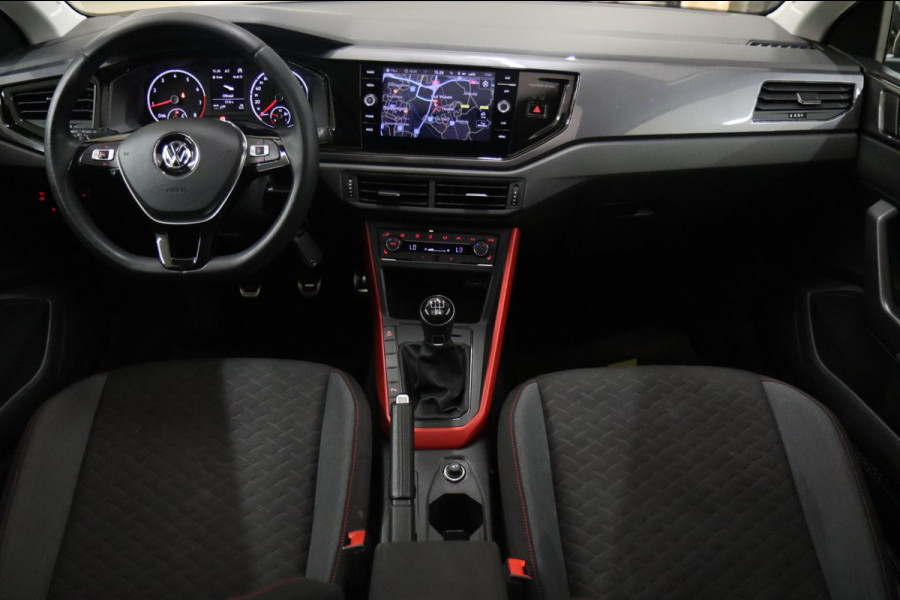 Volkswagen Polo 1.0 Beats/PANODAK/STERREN/STOELVER/CARPLAY