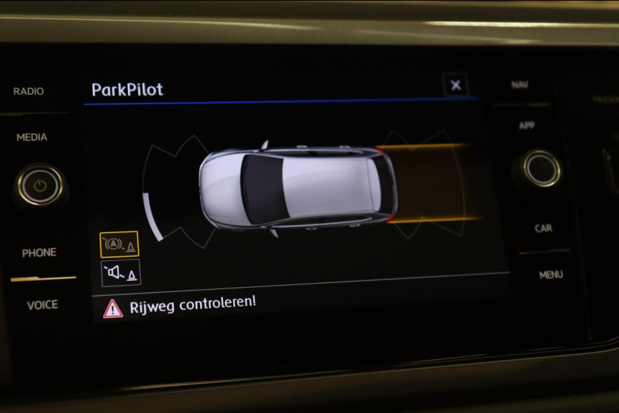 Volkswagen Polo 1.0 Beats/PANODAK/STERREN/STOELVER/CARPLAY