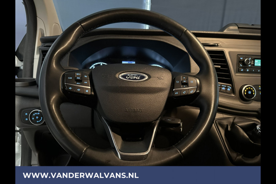 Ford Transit Custom 2.0 TDCI 130 pk L2H1 Euro6 Airco | Cruisecontrol | Parkeersensoren | 2800kg Trekvermogen verwarmde voorruit, bijrijdersbank