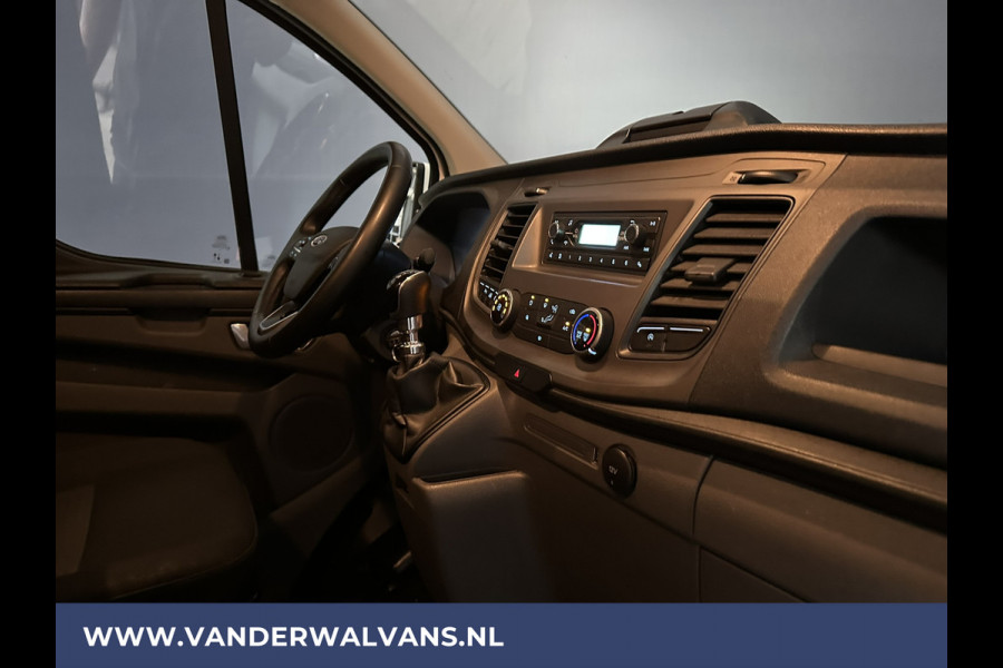Ford Transit Custom 2.0 TDCI 130 pk L2H1 Euro6 Airco | Cruisecontrol | Parkeersensoren | 2800kg Trekvermogen verwarmde voorruit, bijrijdersbank