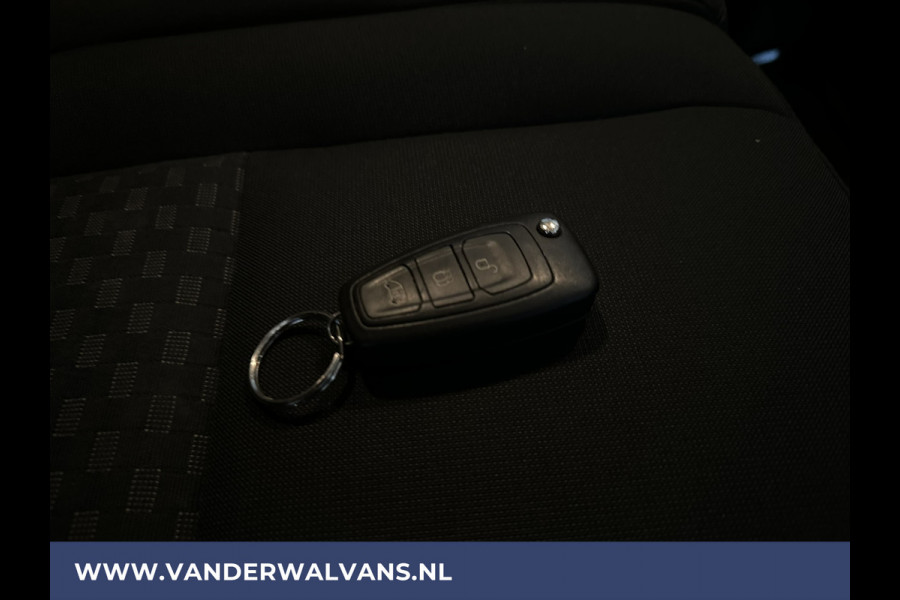 Ford Transit Custom 2.0 TDCI 130 pk L2H1 Euro6 Airco | Cruisecontrol | Parkeersensoren | 2800kg Trekvermogen verwarmde voorruit, bijrijdersbank
