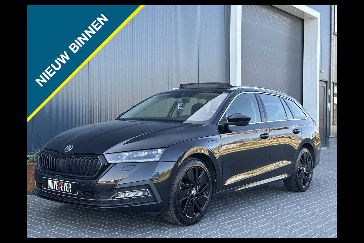 Škoda Octavia Combi 1.4 TSI iV Sport Bns PANO NAVI HUD ELEK PAKKET CLIMATE Škoda Octavia Combi 1.4 TSI iV Sport Bns PANO NAVI HUD ELEK PAKKET CLIMATE