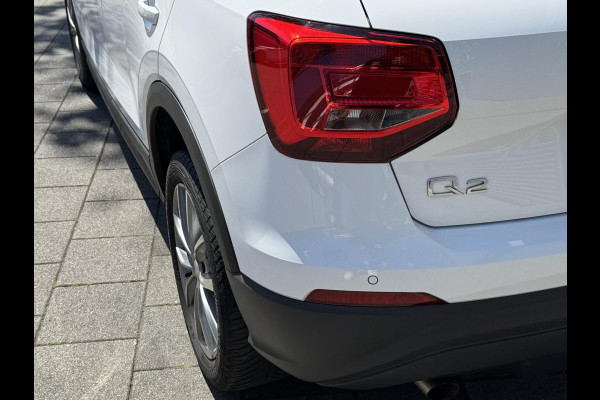 Audi Q2 1.0 30 TFSI Design - Navigatie I Airco I PDC I Sport velgen I Dealer onderhouden