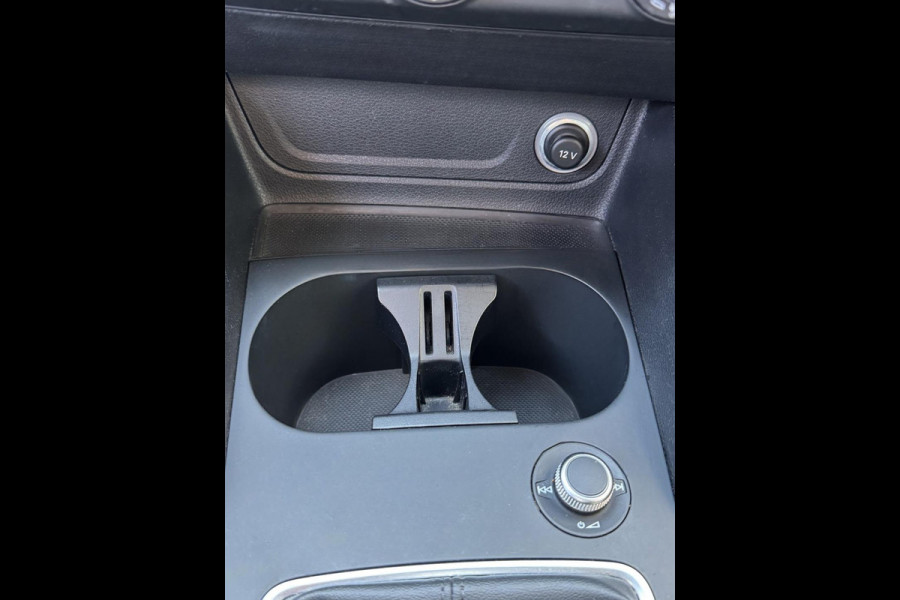 Audi Q2 1.0 30 TFSI Design - Navigatie I Airco I PDC I Sport velgen I Dealer onderhouden
