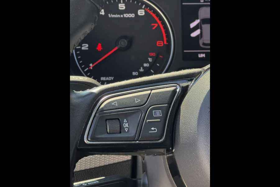 Audi Q2 1.0 30 TFSI Design - Navigatie I Airco I PDC I Sport velgen I Dealer onderhouden