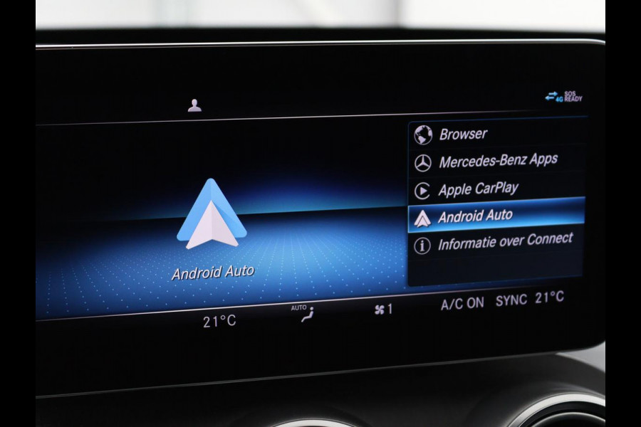Mercedes-Benz C-Klasse 300e AMG Night | Adaptive cruise | Stoelverwarming | Carplay | Leder/Alcantara | Camera | Navigatie | Full LED