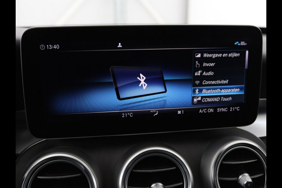 Mercedes-Benz C-Klasse 300e AMG Night | Adaptive cruise | Stoelverwarming | Carplay | Leder/Alcantara | Camera | Navigatie | Full LED