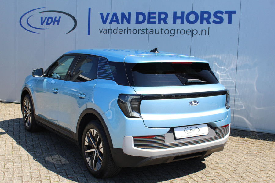Ford Explorer Extended Range RWD 77kWh/286pk. Range 602km WLTP. Van €. 47650,- voor €. 39895,-. Fabr. garantie t/m 06-10-2028 ! Volautm. airco, elektr. achterklep, navigatie, stoel- en stuurwielverw., adaptieve cruise cntrl, lane- en side assist, 360gr. camera, LM wielen, etc