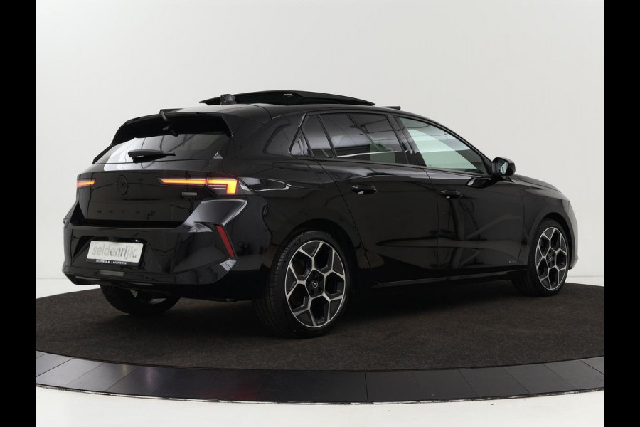Opel Astra 1.6 Turbo Plug In Hybrid Ultimate GS | Panoramadak | Stoelventilatie | Head-Up | Leder | Massage | Trekhaak | Adaptive cruise | 360 camera | Full LED | Achterbankverwarming
