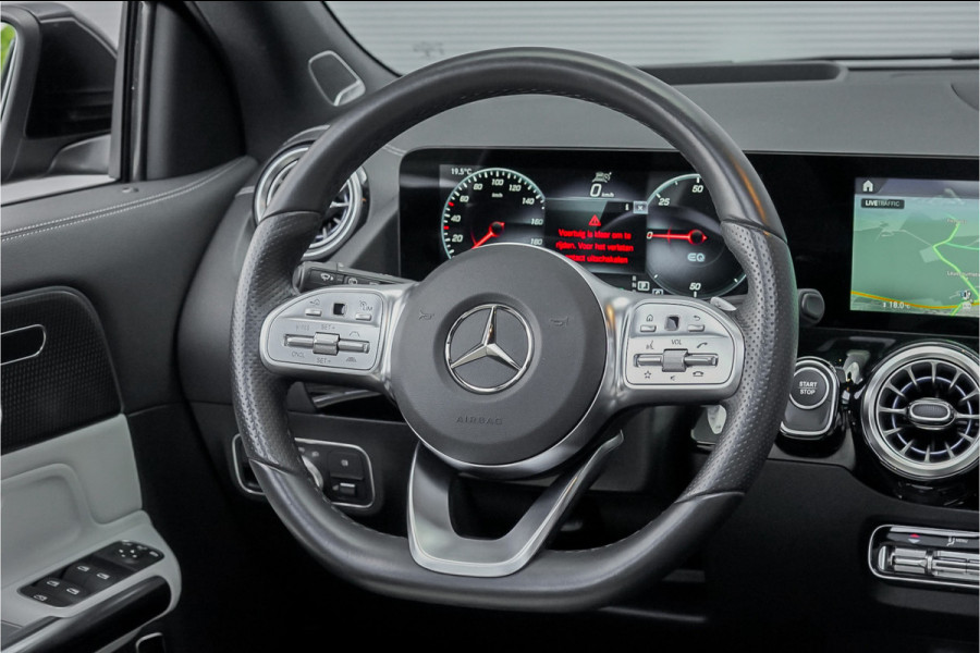 Mercedes-Benz EQA 250 Edition 1 67 kWh AMG Pano Leder Distronic 20" 1e Eig
