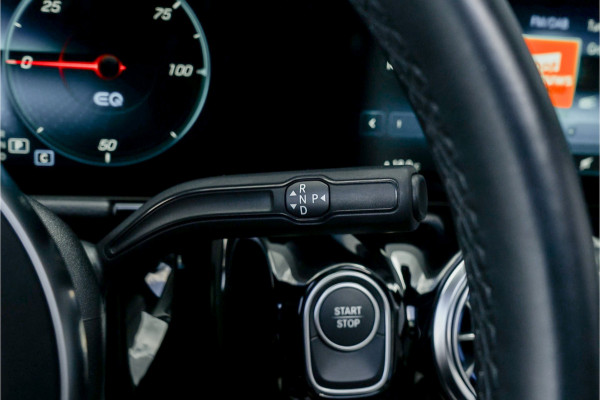Mercedes-Benz EQA 250 Edition 1 67 kWh AMG Pano Leder Distronic 20" 1e Eig